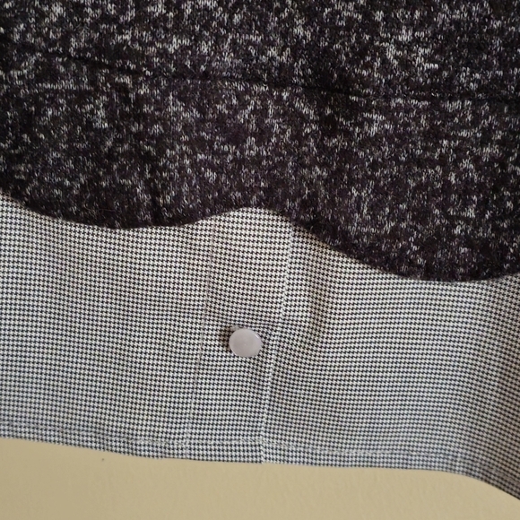 Faith and Joy Dark Grey Top & Plaid Jeweled Collar Size Large - Picture 3 of 11